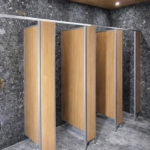 WC-vaheseinad